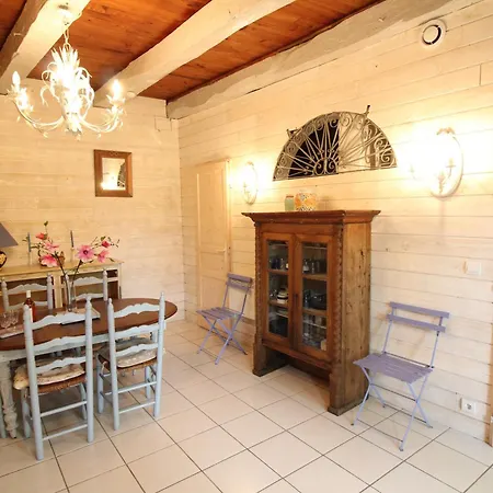 بيت للعطل Le De Claire, Maison Avec Terrasse, Calme Et Confort, Lit King-size 160x200